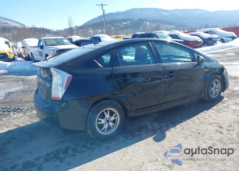 2011 Toyota Prius Two z USA, uszkodzony, nr VIN JTDKN3DU7B5344648